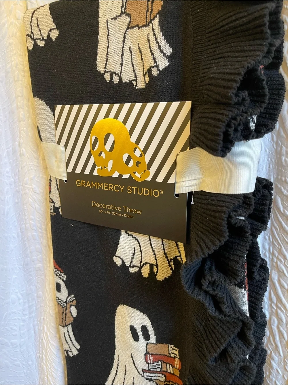 2026 Halloween Ghost Reading Book Blanket in Black - NWT **